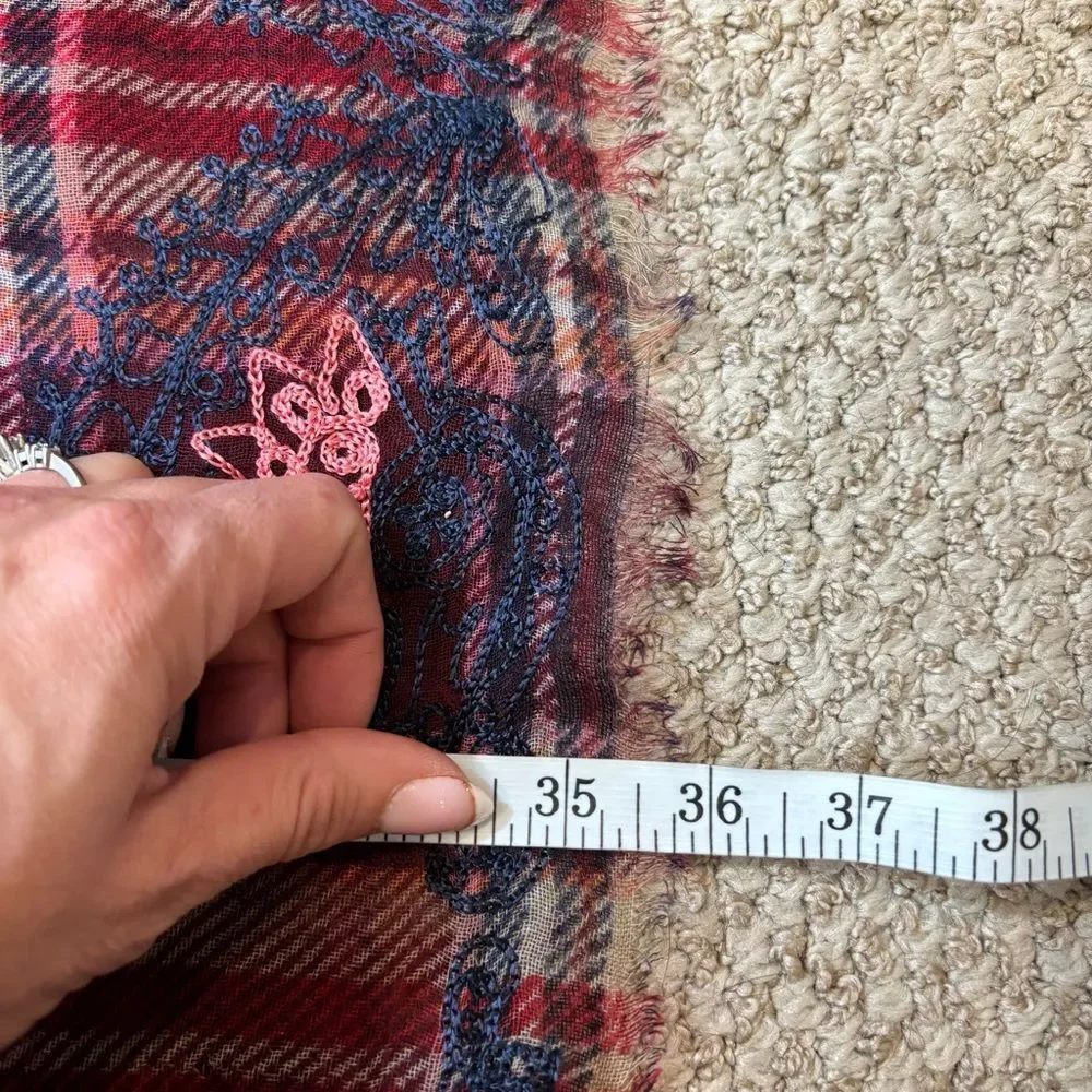 Ladies Lucky Brand Red‎ and Blue Plaid Wool Fringe End Scarf with Embroidery